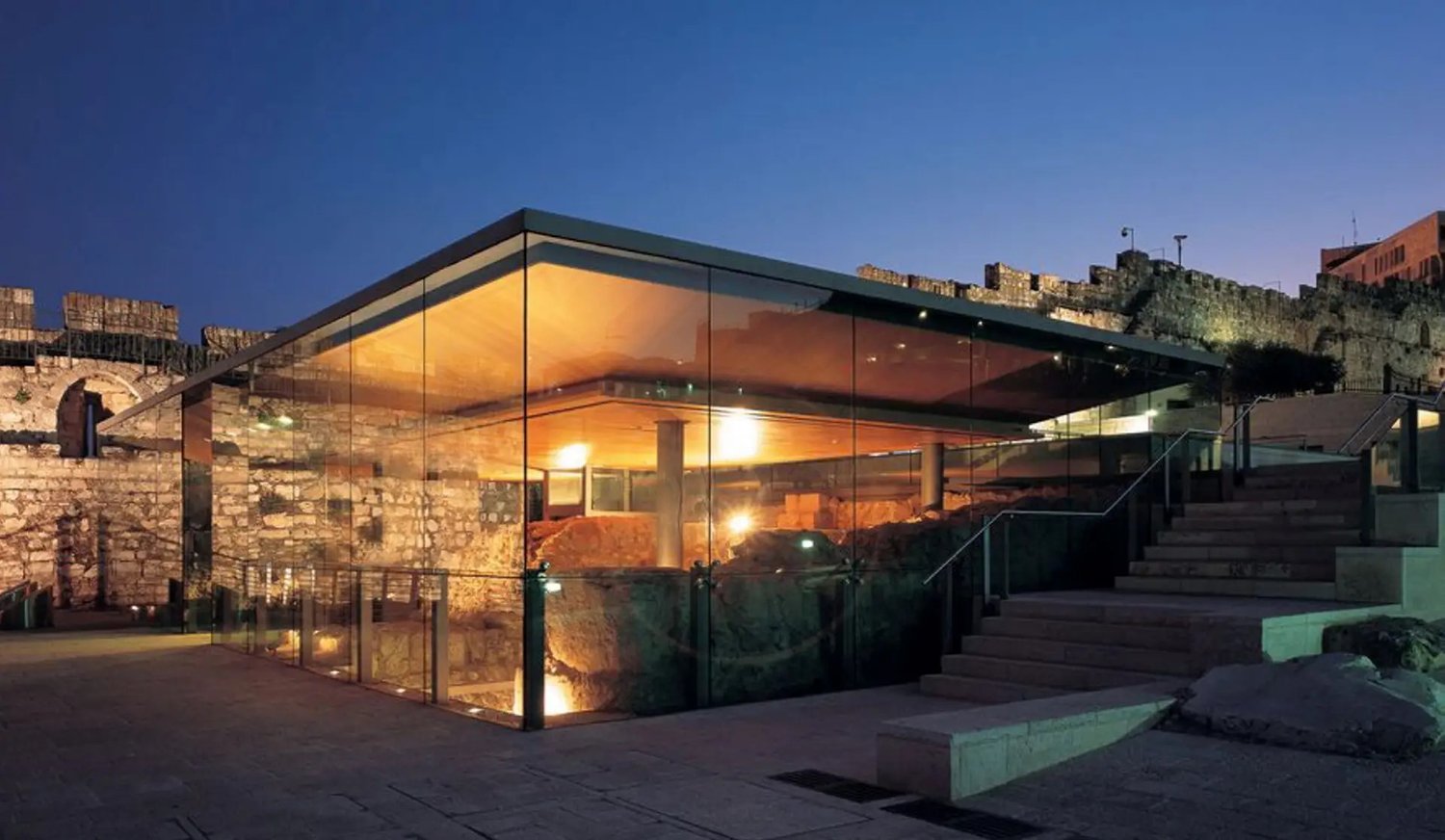 Explore the Davidson Center: A Journey Through Ancient Jerusalem and Its Rich History