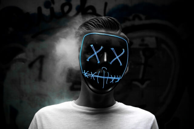 How to Vape: A Beginner’s Guide to Inhaling