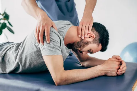 Say Goodbye to Neck Pain: Expert Chiropractic Care at Etobicoke Chiro