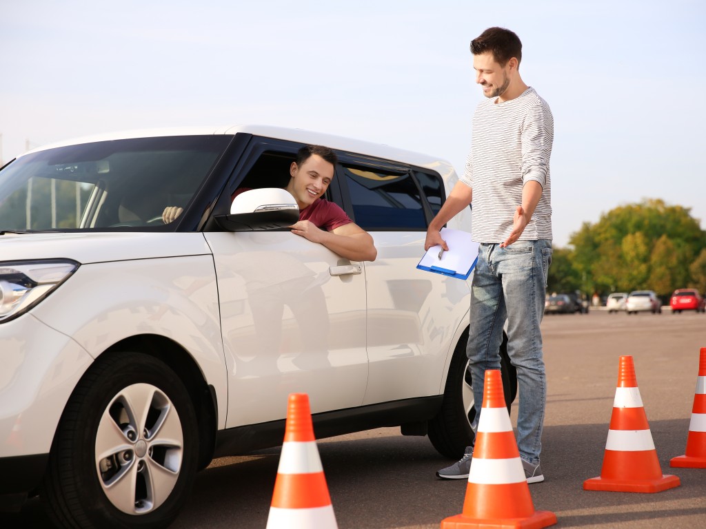 Learn to Drive with Confidence – Driving Lessons in West Bromwich & Wednesbury by Driving School Automatic