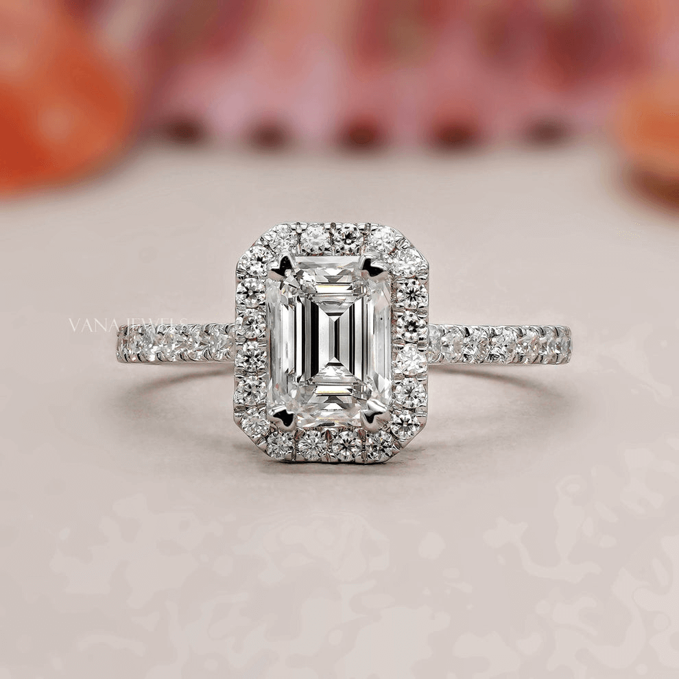 Brilliant Alternatives: Lab-Grown Diamond & Moissanite Rings
