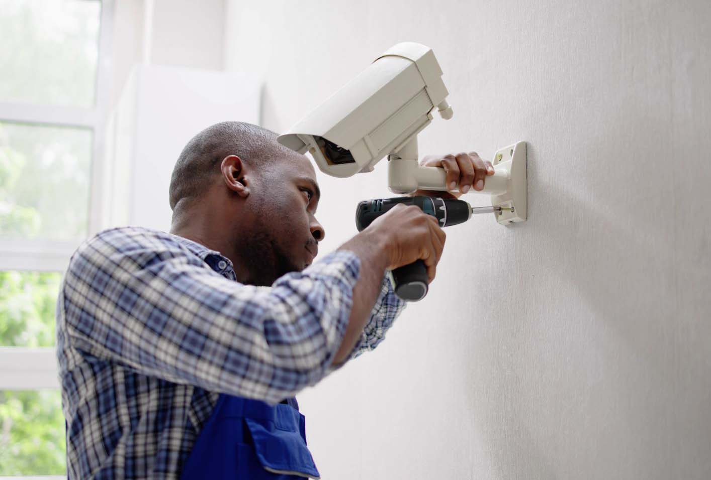 A Practical Guide for Homes and Businesses: CCTV Installation in Dubai