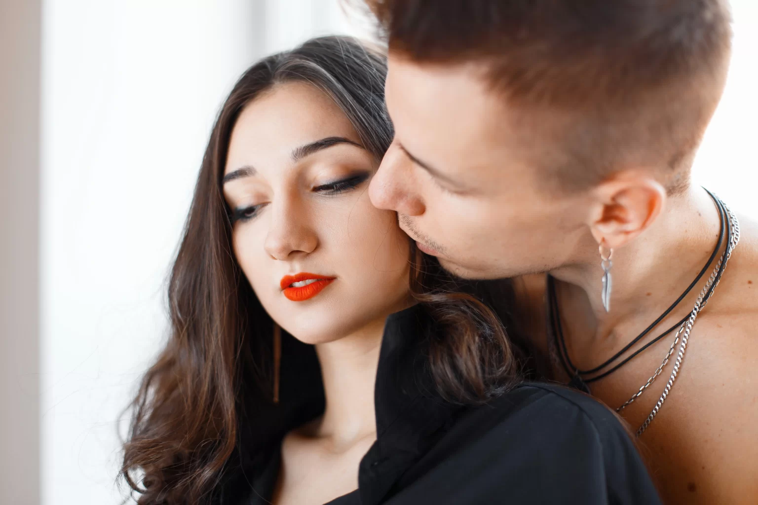 What Makes the Experience with a High Class Escort Unique?