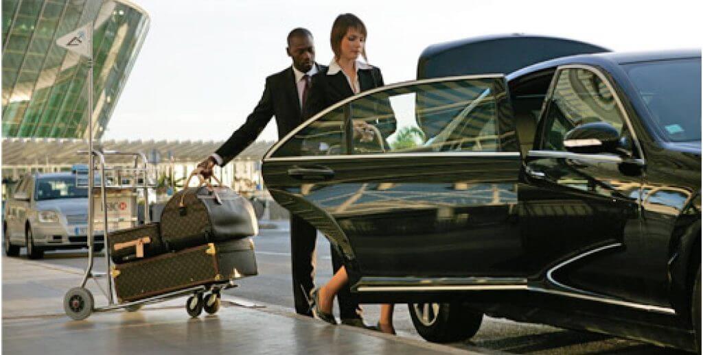 Comfortable and Reliable Taxi From London to Manchester and Bristol